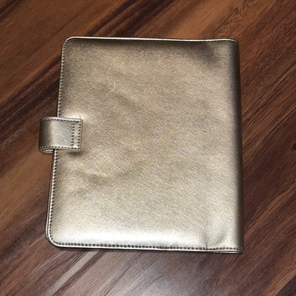 Lilly Pulitzer Gold Leatherette Agenda Folio - Picture 2 of 9